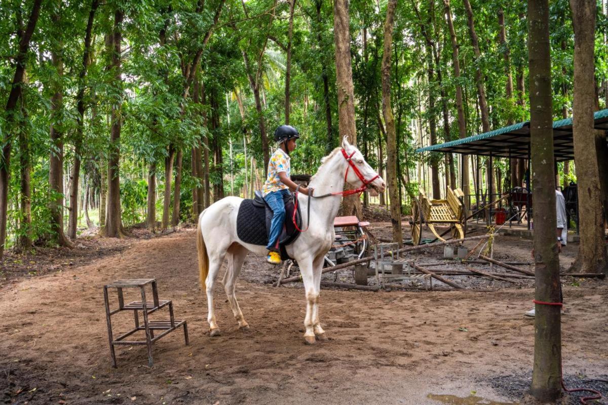 Thanima Farmlife Experiential Farm Tourism Nallepilli Buitenkant foto